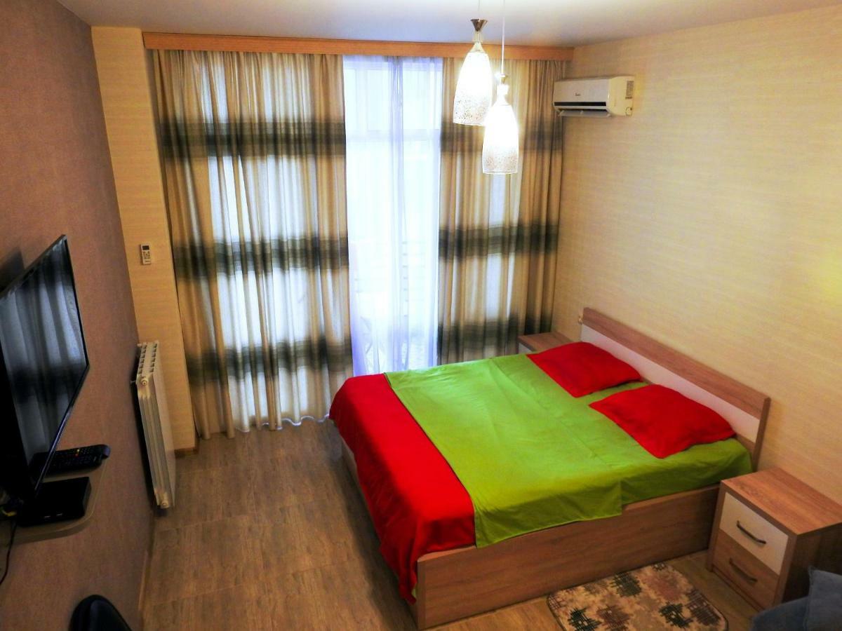 Real Palace Apartment Batumi Eksteriør bilde